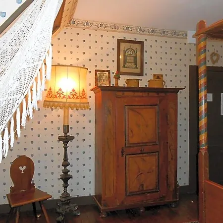 Chateau De Courbelimagne, Bed & Breakfast 3*
