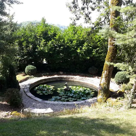 Chateau De Courbelimagne, Oda ve Kahvaltı Raulhac